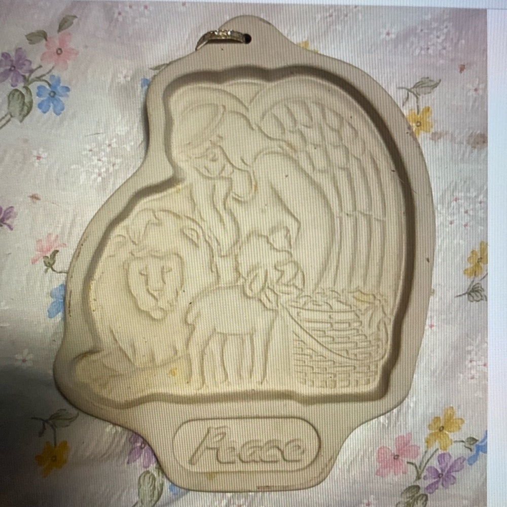 1994 Longberger Pottery Cookie mold